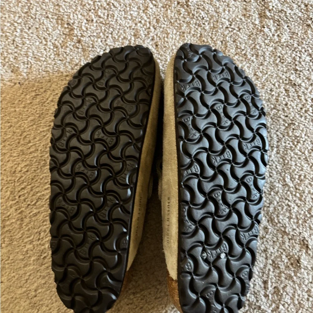 Women’s Boston Birkenstock Clog - Picture 3 of 5